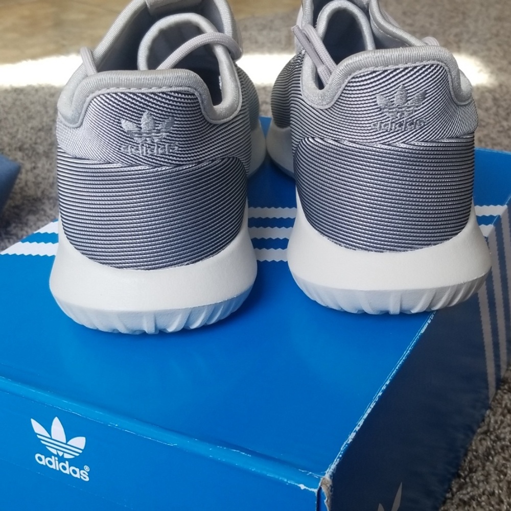 Adidas Tubular Shadow Womens size 8 and 8.5 - Picture 3 of 7